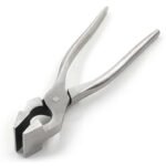 Pince métallique de cordonnier