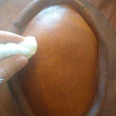 Fabriquer sa cire pour le cuir : La solution bête, mais simple à faire