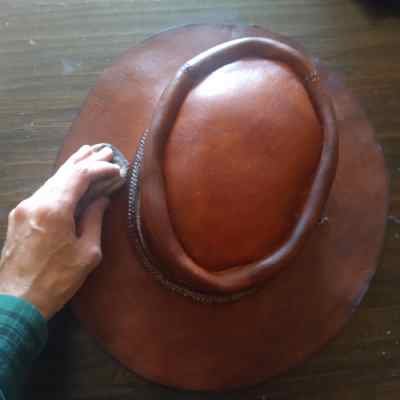 Fabriquer sa cire pour le cuir : La solution bête, mais simple à faire