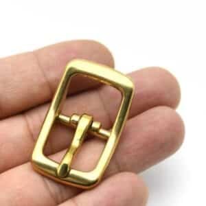 Boucle métal pour sangle